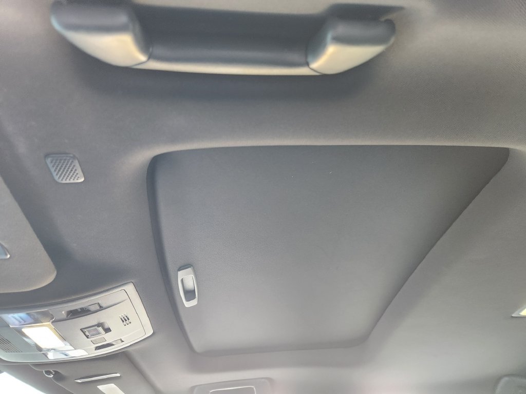 Used 2021 Lexus UX 200 w/ Premium Package FWD image 25
