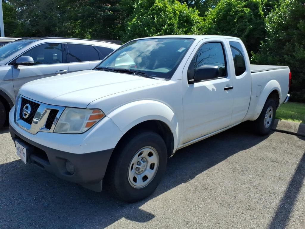 Used 2009 Nissan Frontier XE w/ XE Preferred Pkg RWD image 3