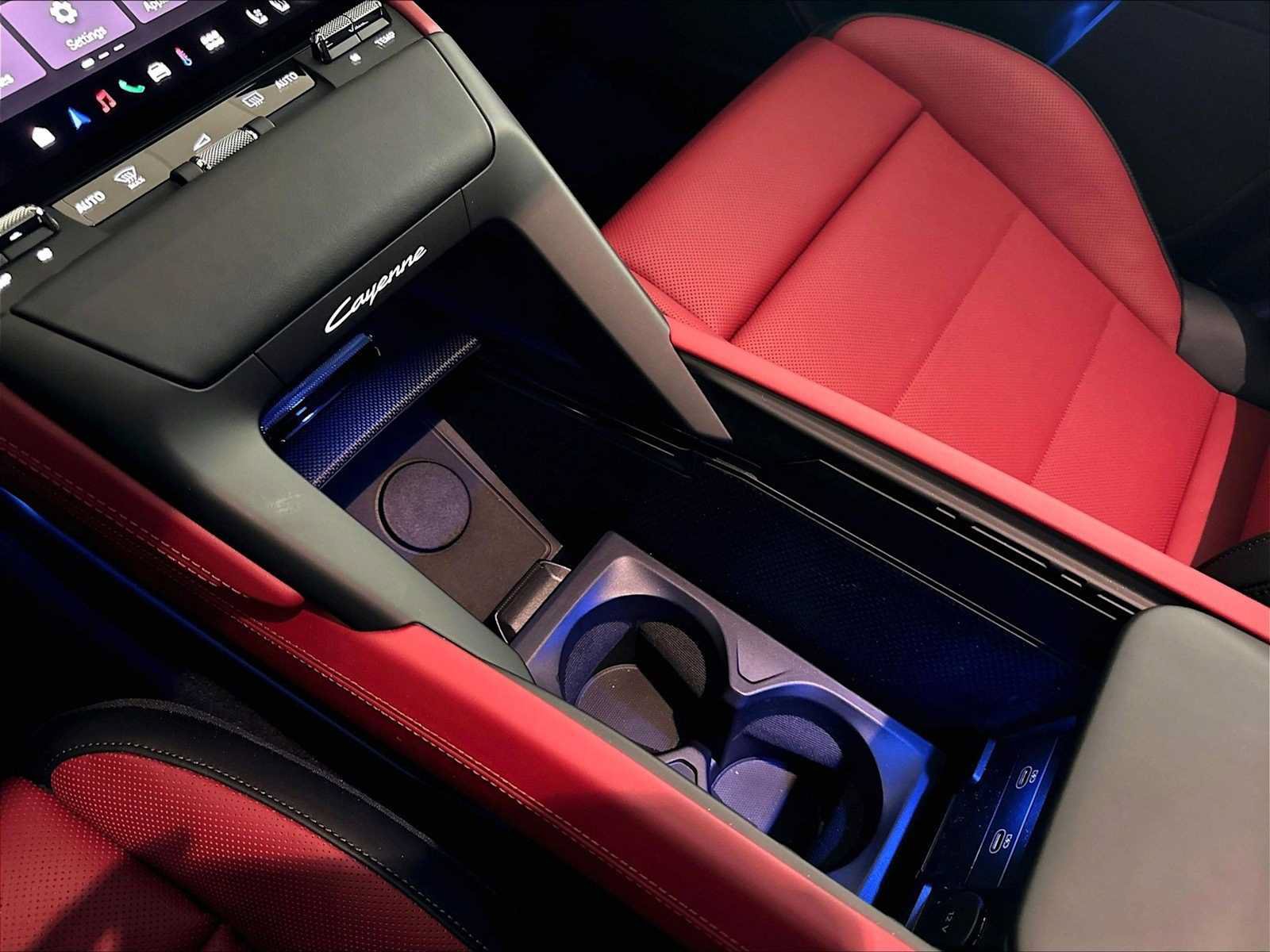 New 2026 Porsche Cayenne Electric AWD/4WD image 18