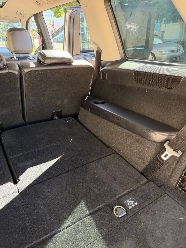 Used 2016 Mercedes-Benz GL 450 4MATIC w/ Premium I Package image 52