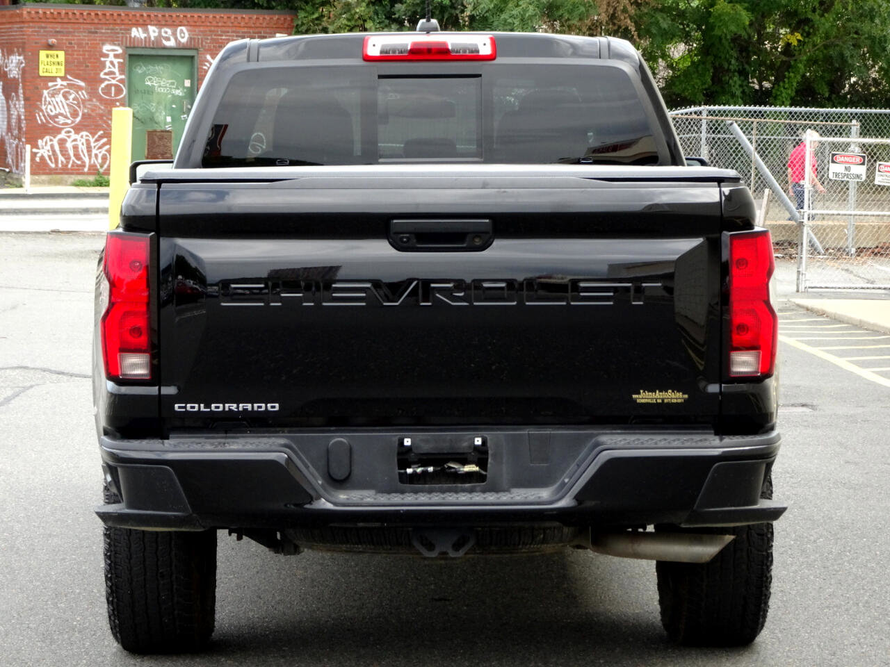 Used 2024 Chevrolet Colorado Z71 w/ Z71 Convenience Package 2 image 6