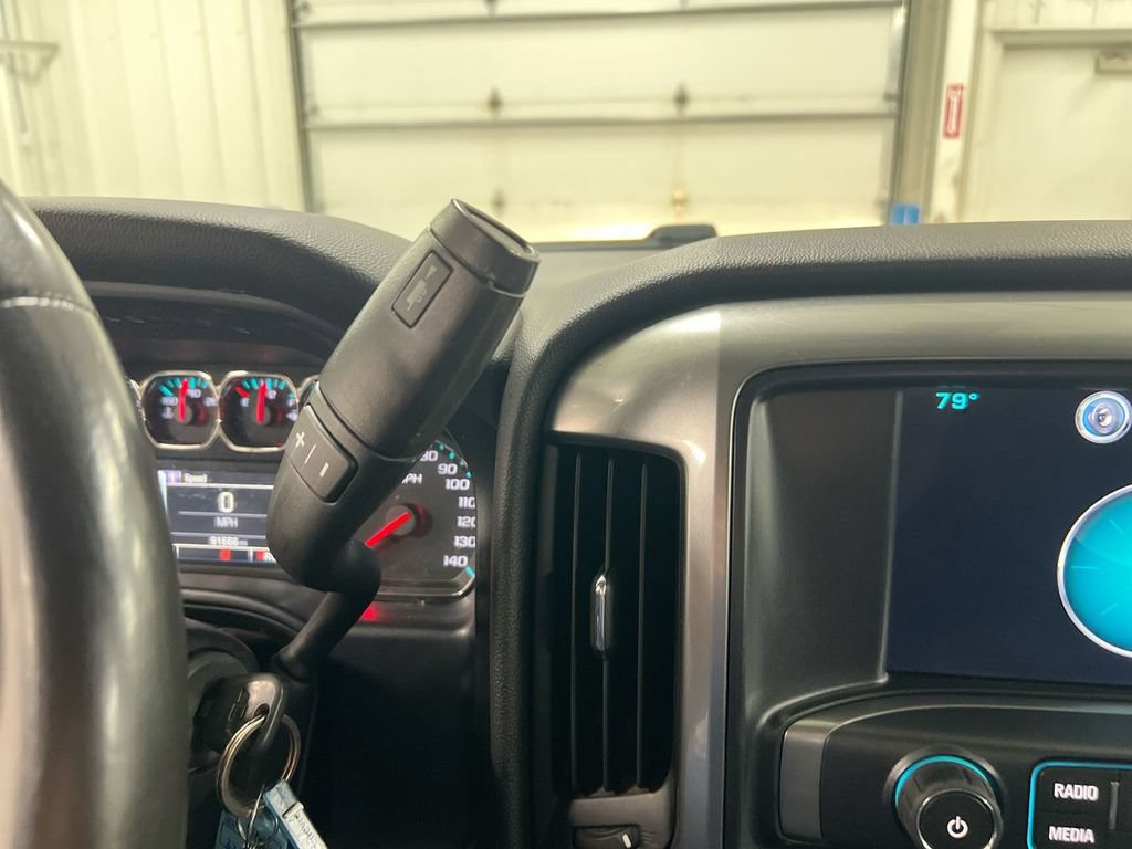 Used 2015 Chevrolet Silverado 1500 LT AWD/4WD image 16