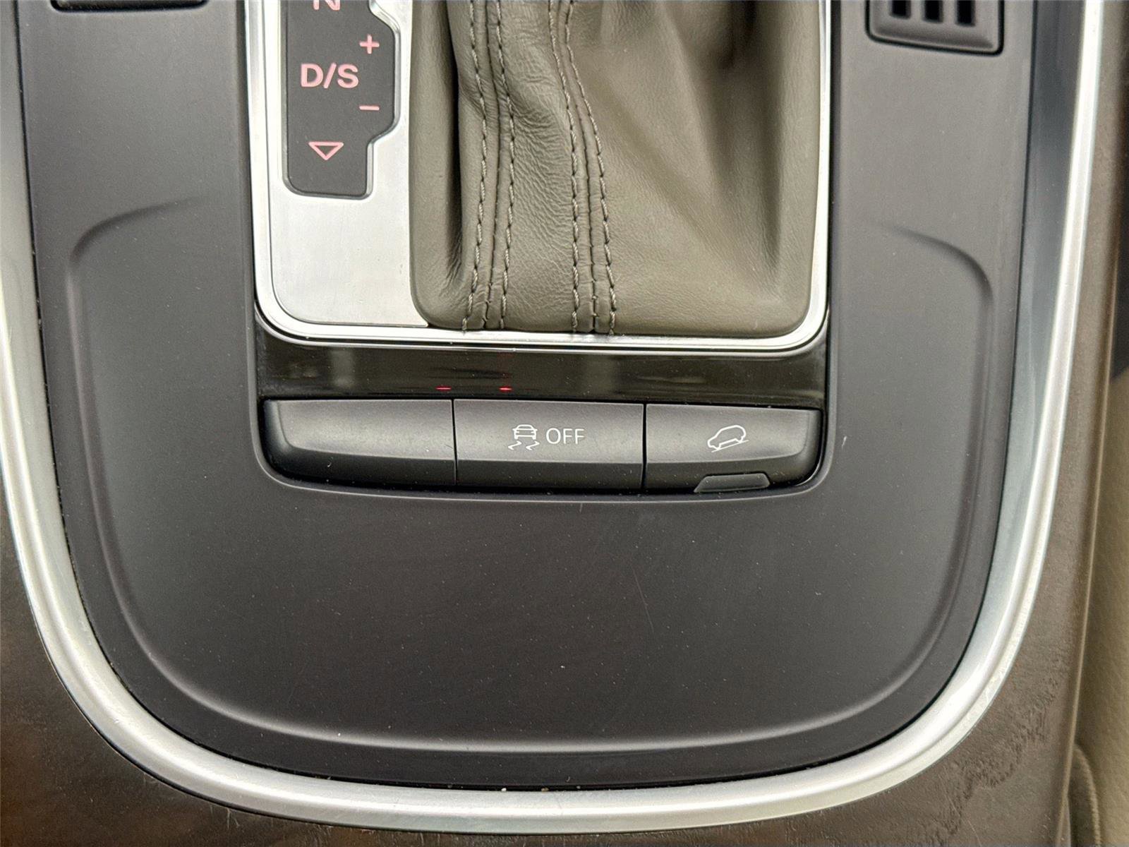 Used 2016 Audi Q5 2.0T Premium image 25