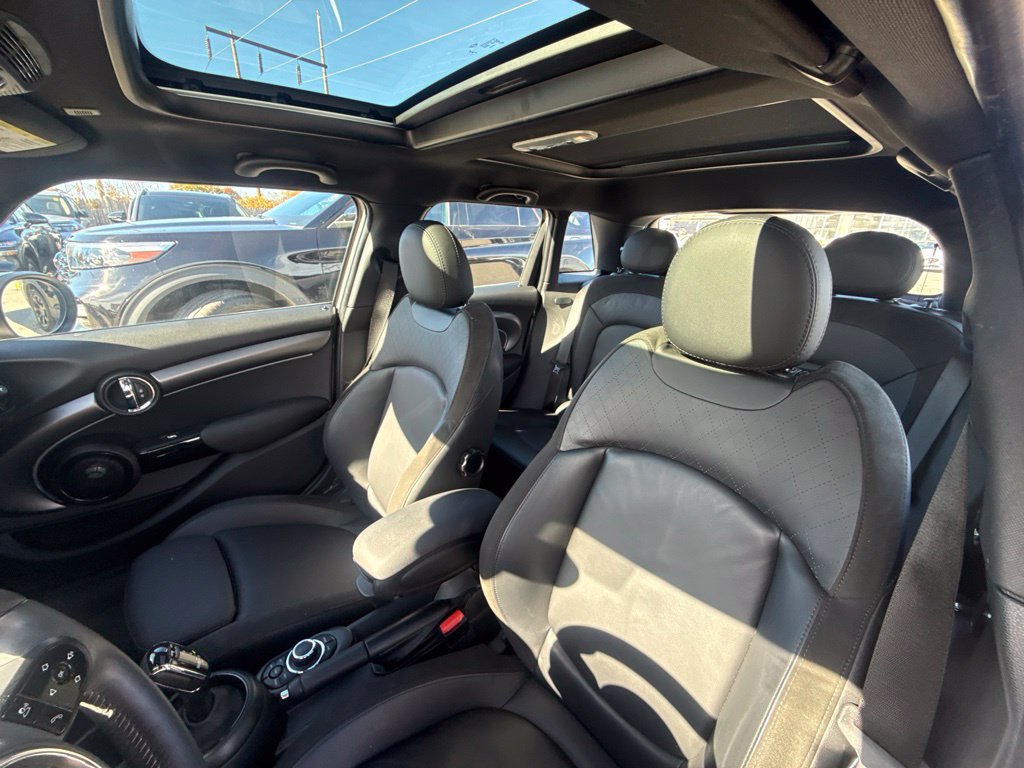 Used 2024 MINI Cooper S FWD image 17