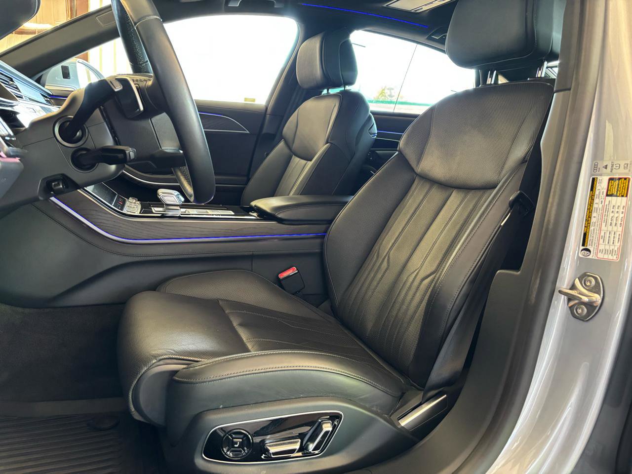 Used 2023 Audi A8 L 3.0T w/ Comfort Plus Package image 19