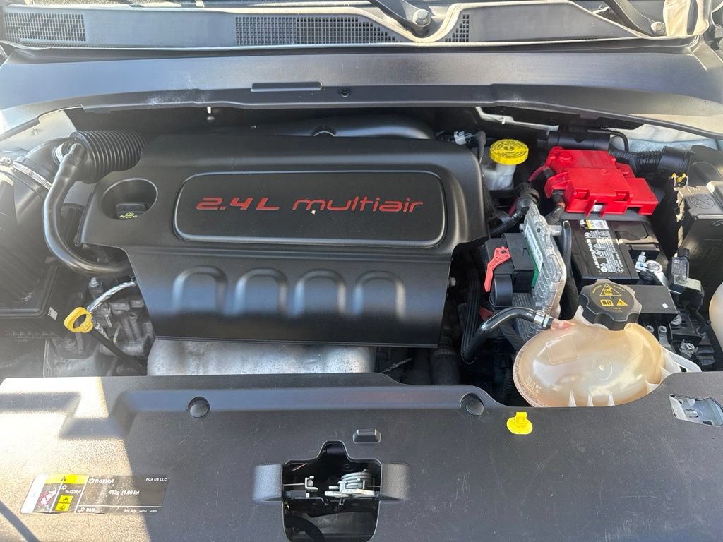 Used 2021 Jeep Compass Latitude w/ Sun and Sound Group AWD/4WD image 42
