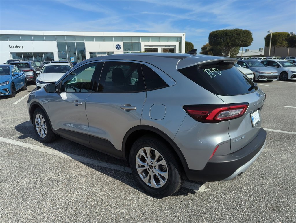 Used 2023 Ford Escape Active image 9