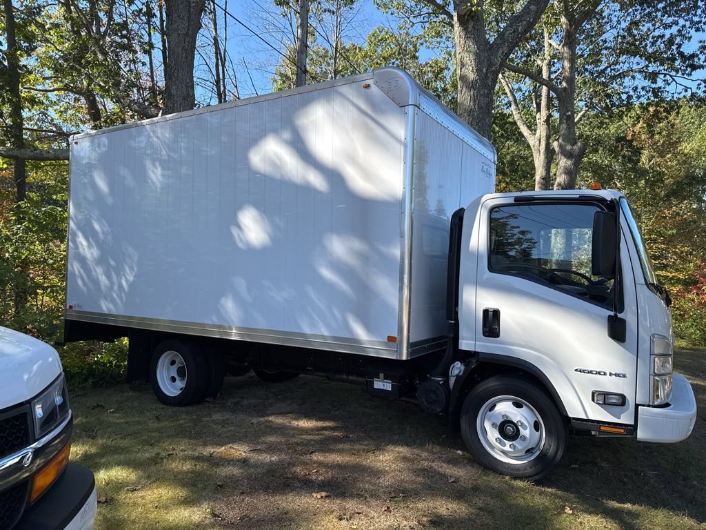 Used 2024 Chevrolet Low Cab Forward RWD image 2