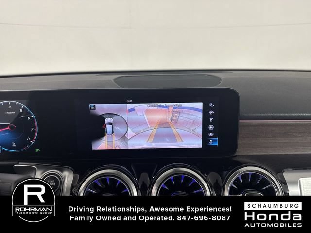Used 2022 Mercedes-Benz GLB 250 4MATIC image 8