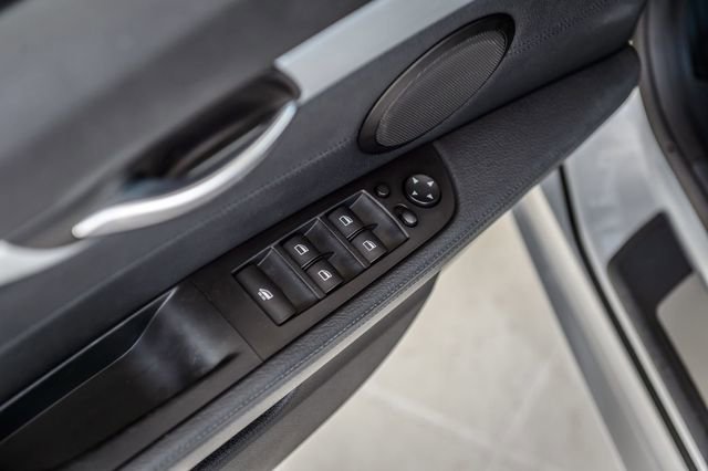 Used 2009 BMW Z4 sDrive35i image 45