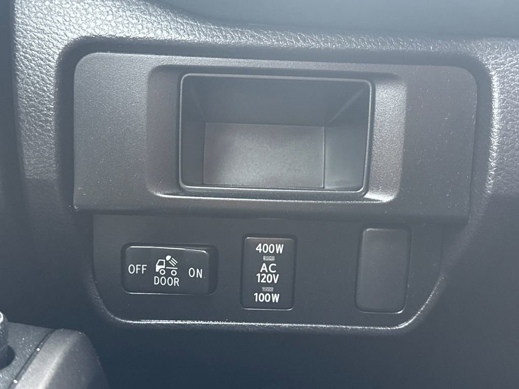 Used 2016 Toyota Tacoma TRD Off-Road w/ Towing Package image 34