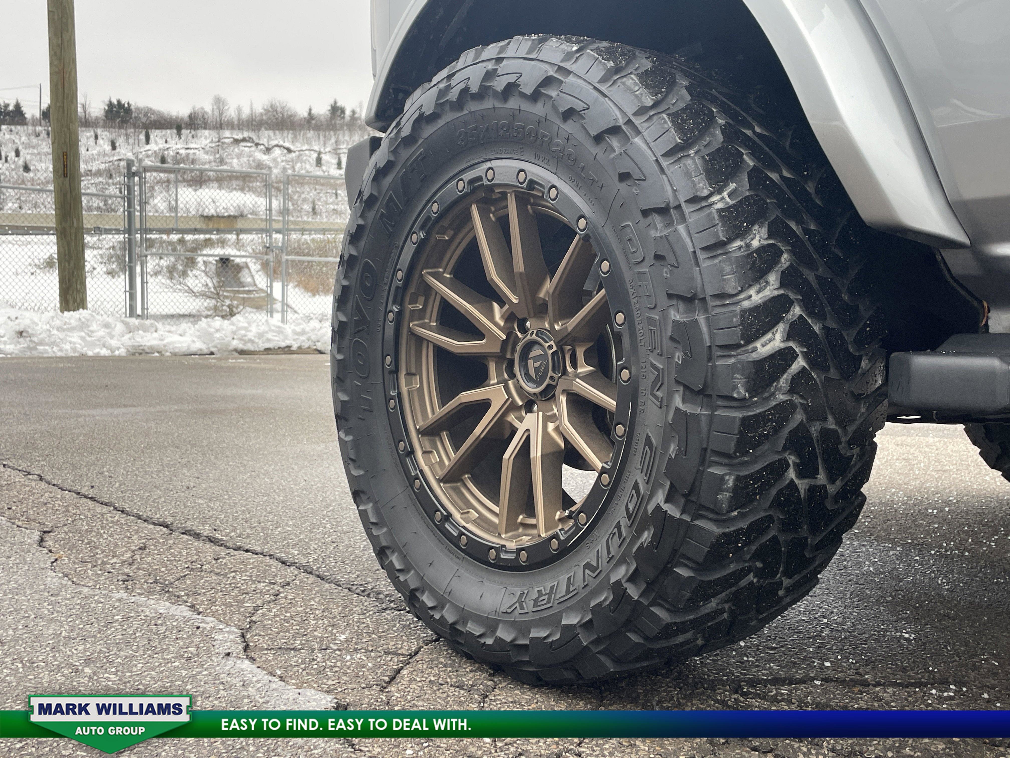 Used 2022 Ford Bronco Outer Banks image 10