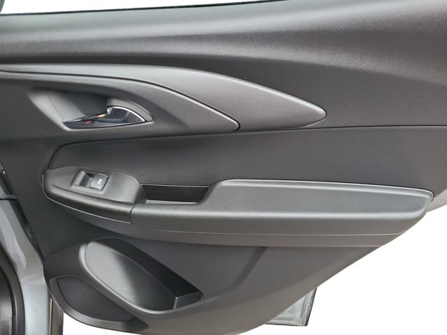 Used 2024 Chevrolet TrailBlazer LT w/ LT Cold Weather Package image 22