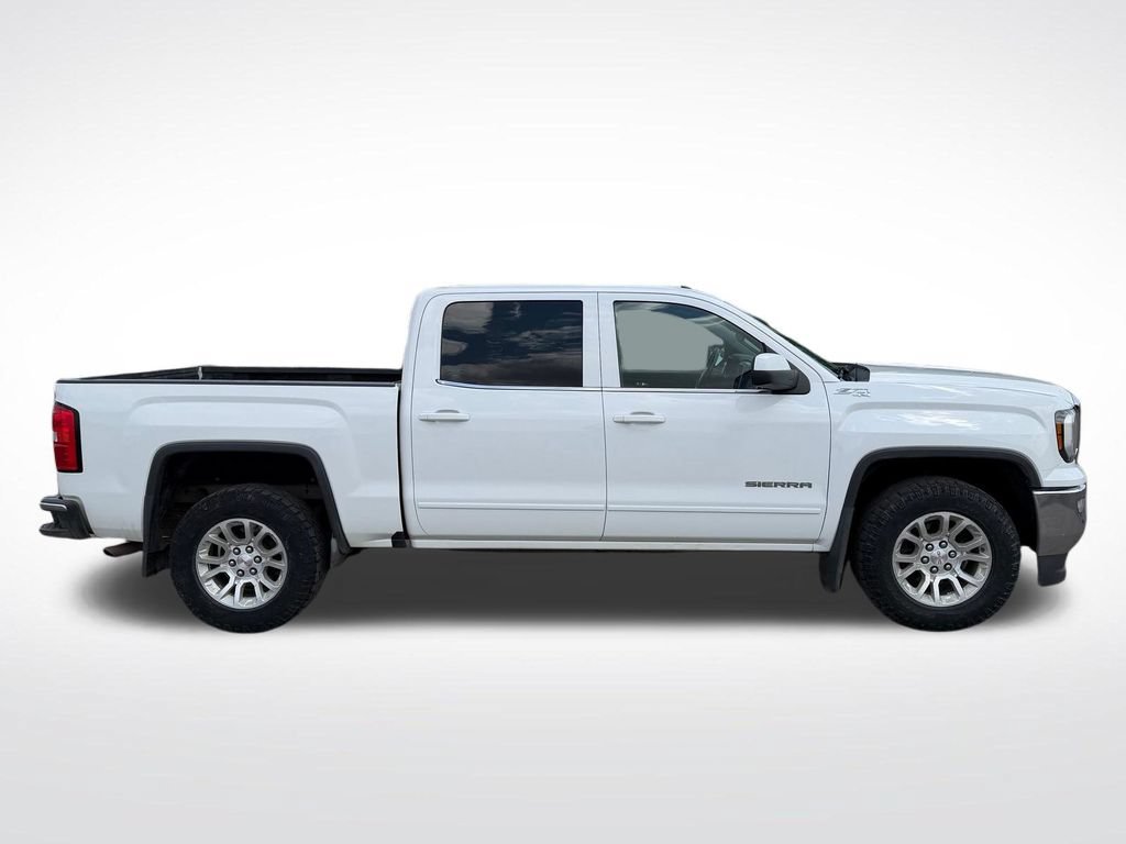 Used 2018 GMC Sierra 1500 SLE w/ SLE Value Package AWD/4WD image 6