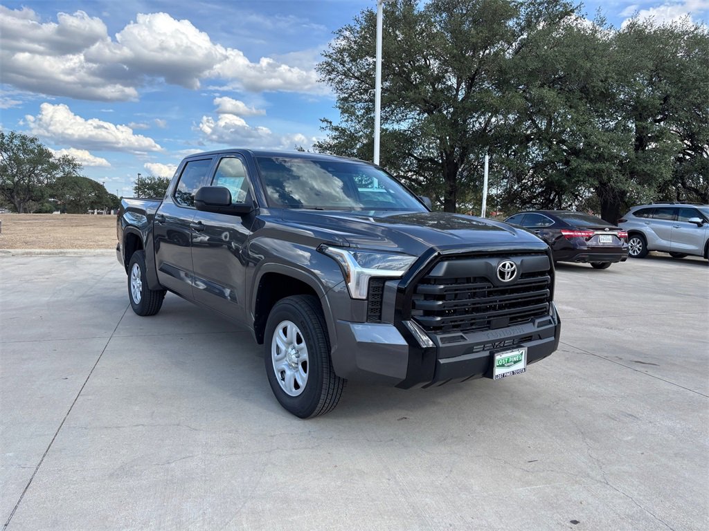 New 2026 Toyota Tundra SR image 7