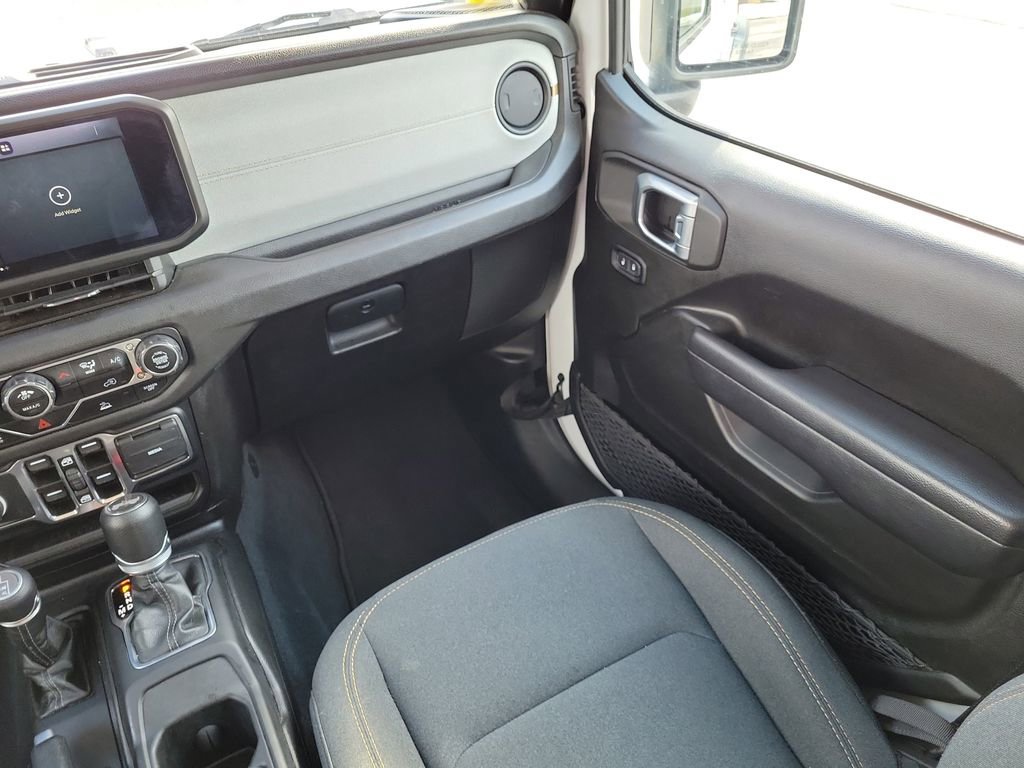 Used 2024 Jeep Wrangler Sport S image 16