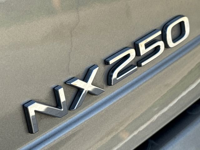 Used 2025 Lexus NX 250 FWD w/ Towing Package (2000 Lbs) image 10