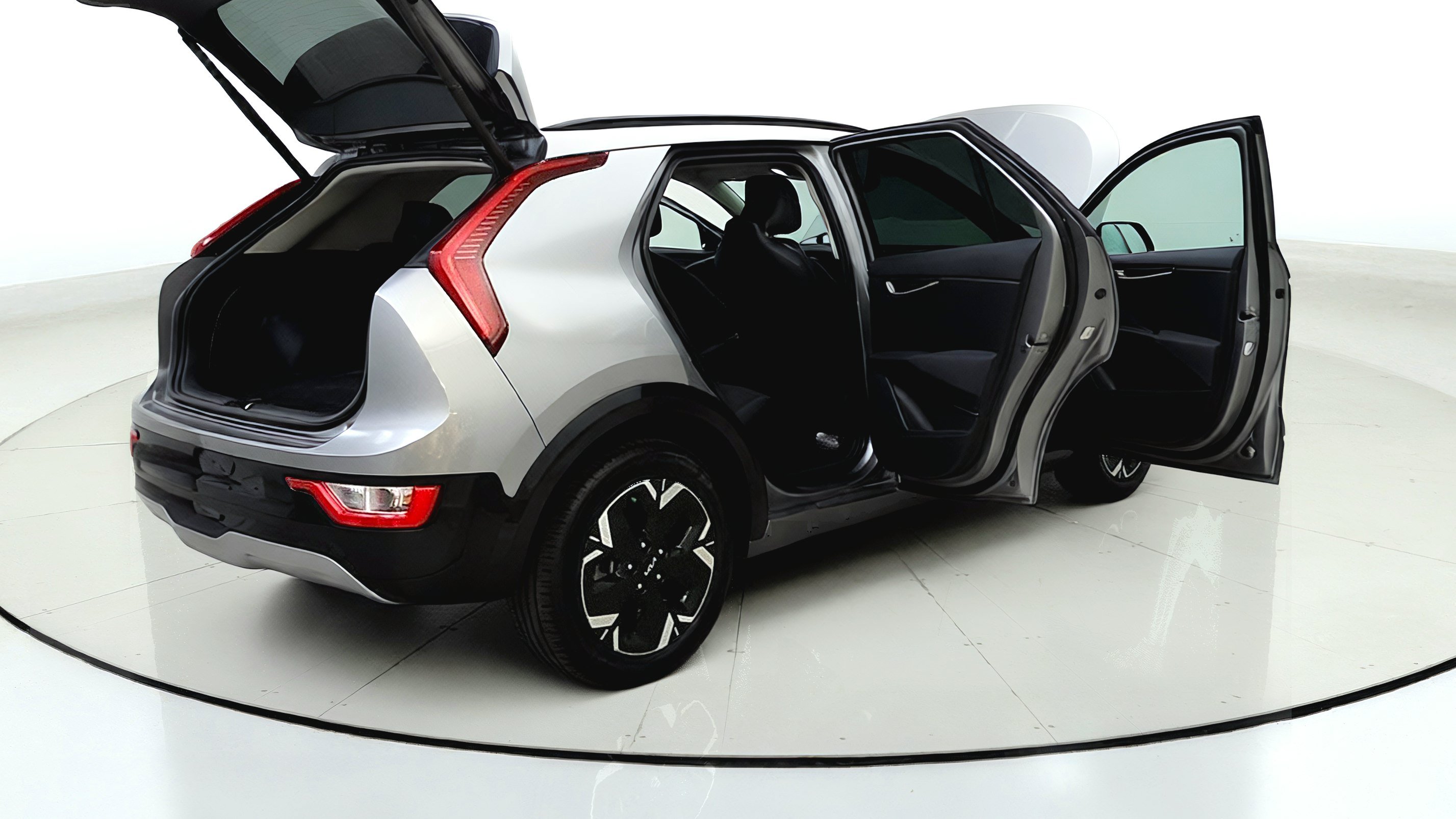 Used 2024 Kia Niro Wind FWD image 14