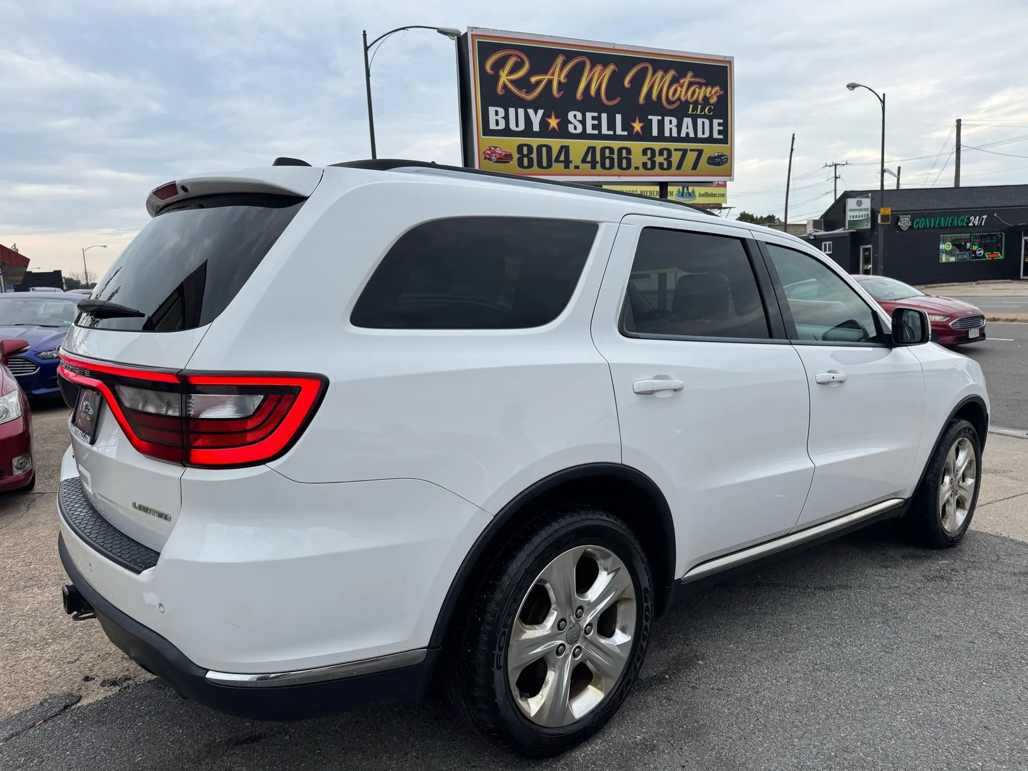 Used 2014 Dodge Durango Limited w/ Premium Group image 3