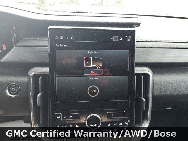 Certified 2025 GMC Acadia Elevation image 18