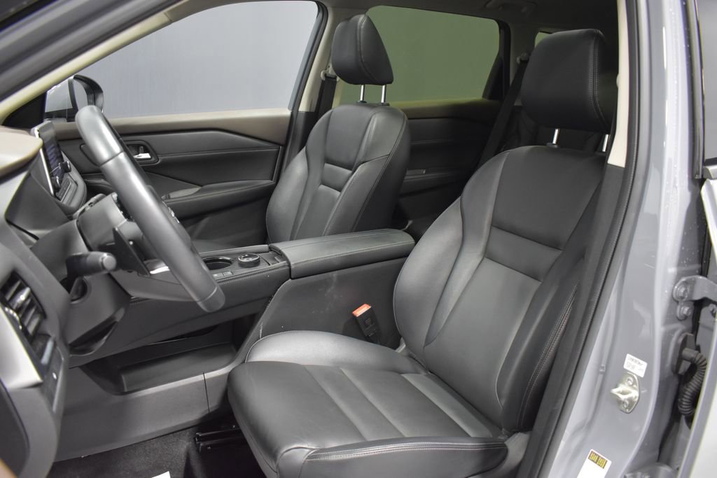 Certified 2023 Nissan Rogue SL AWD/4WD image 5