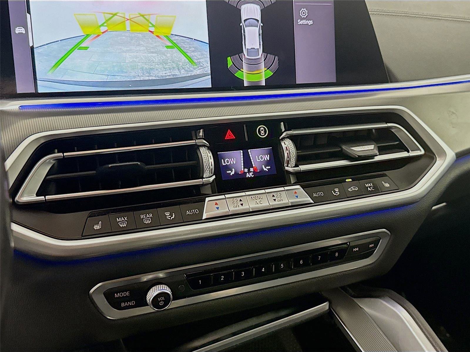 Used 2020 BMW X6 xDrive40i w/ M Sport Package AWD/4WD image 17