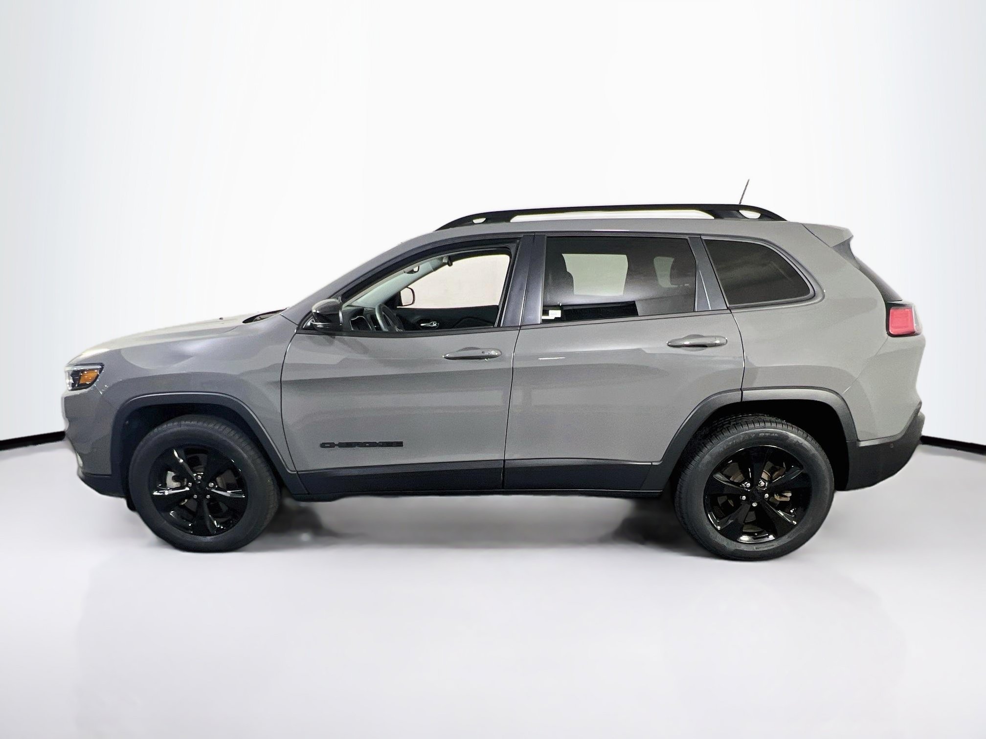 Used 2023 Jeep Cherokee Altitude Lux AWD/4WD image 8