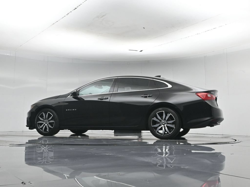 Used 2017 Chevrolet Malibu LT w/ Leather Package FWD image 57