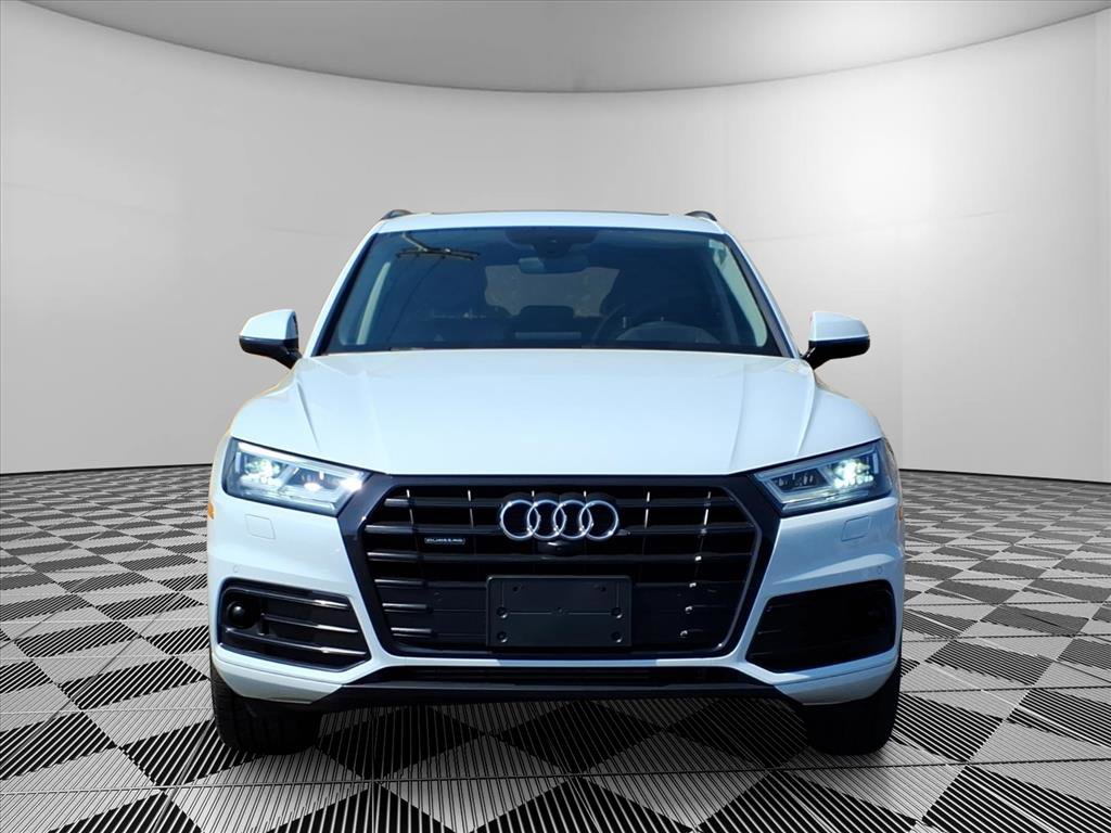 Used 2019 Audi Q5 Prestige w/ Prestige Package image 2