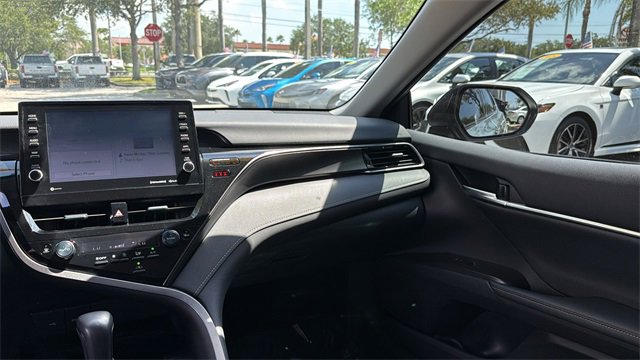Used 2024 Toyota Camry XSE image 15