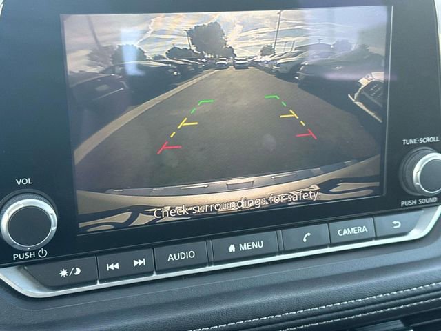 Certified 2023 Nissan Rogue SV image 15