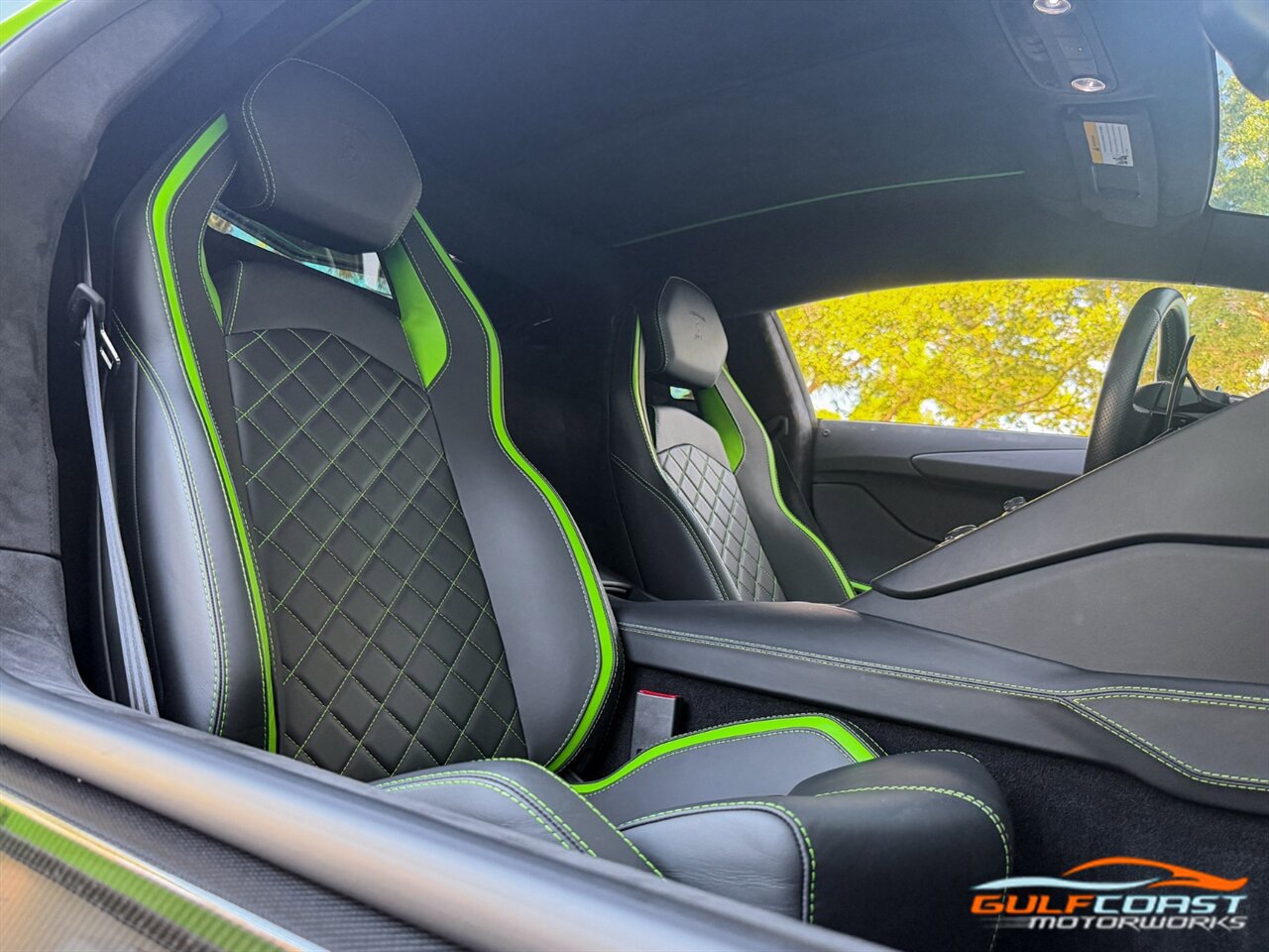 Used 2018 Lamborghini Aventador S AWD/4WD image 30