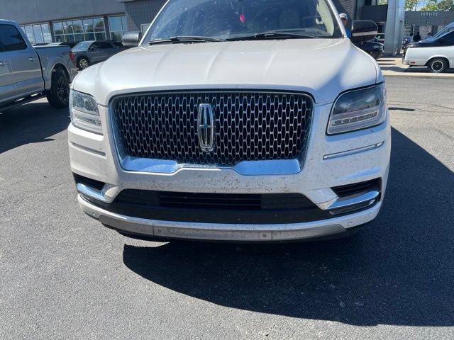 Used 2018 Lincoln Navigator L Reserve w/ Technology Package AWD/4WD image 7