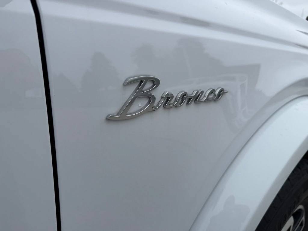 Used 2024 Ford Bronco Outer Banks AWD/4WD image 30
