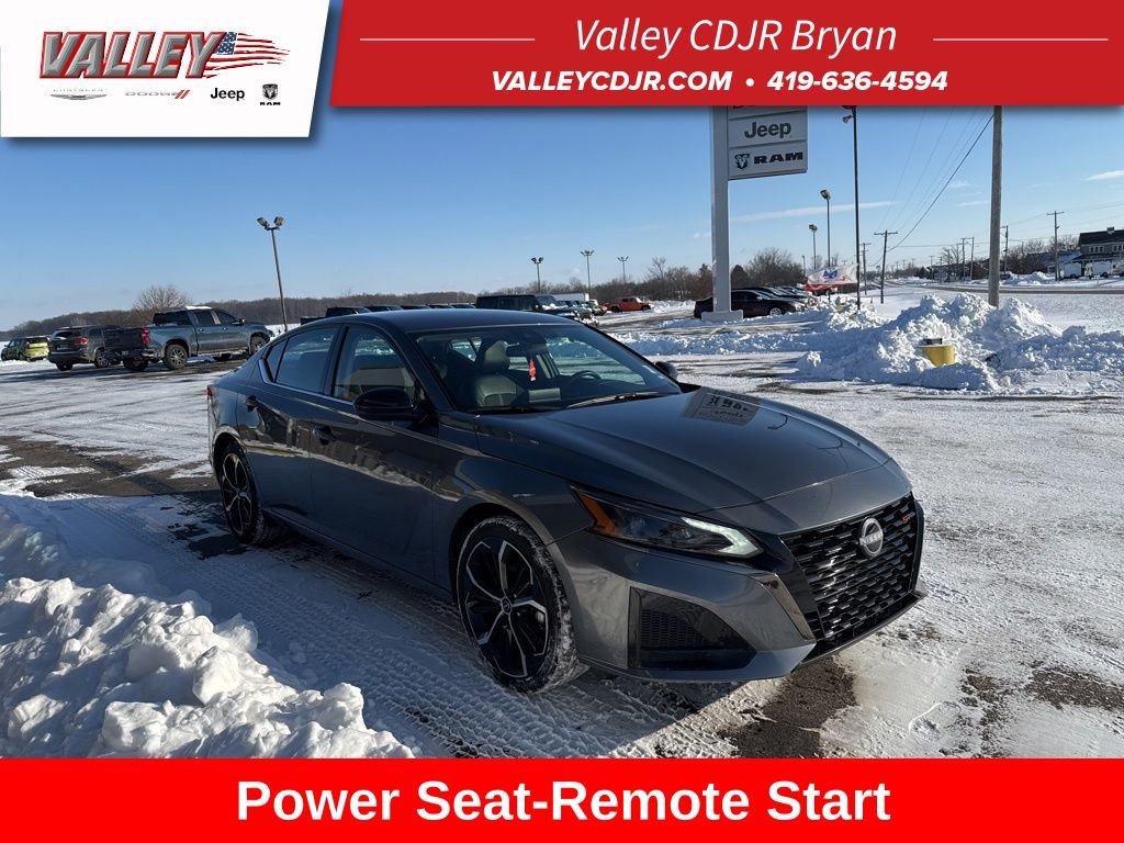 Used 2025 Nissan Altima 2.5 SR