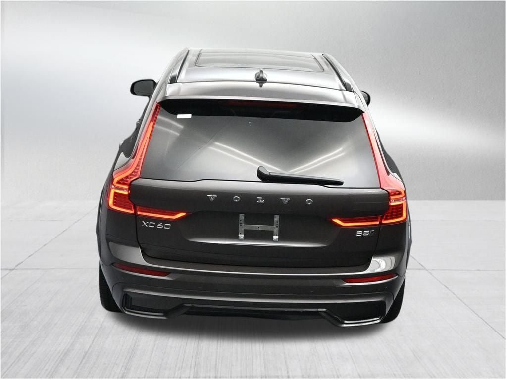 Used 2024 Volvo XC60 B5 Ultimate AWD/4WD image 18