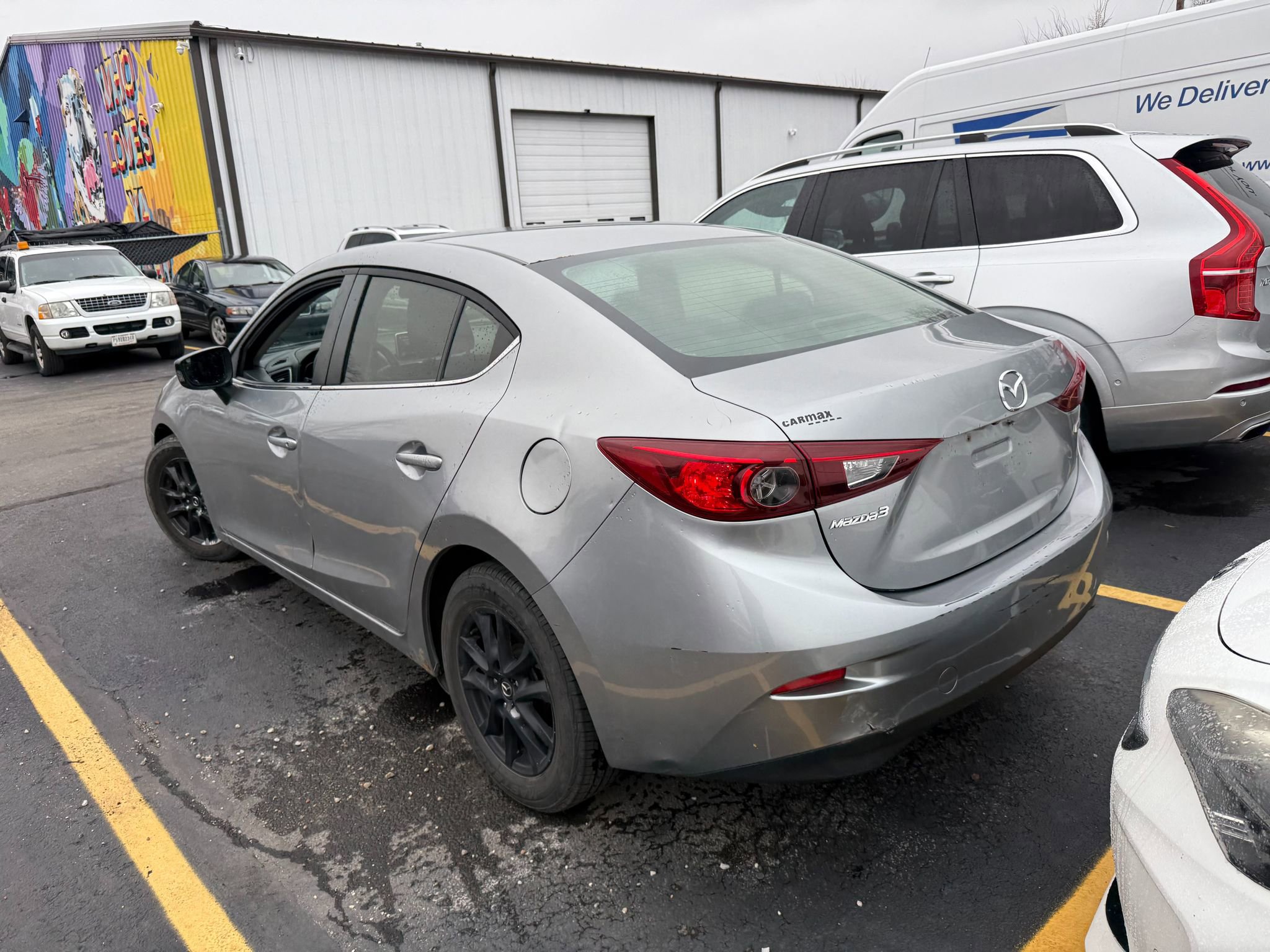 Used 2016 MAZDA MAZDA3 i Sport w/ Preferred Equipment Package image 4