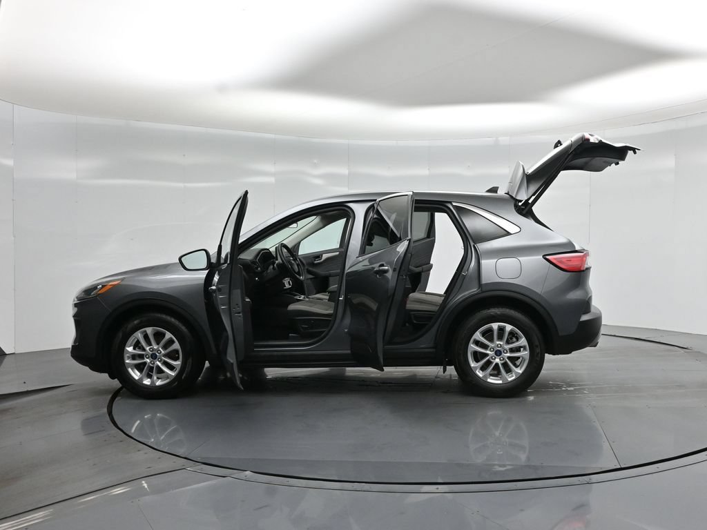 Certified 2022 Ford Escape SE w/ Convenience Package FWD image 32
