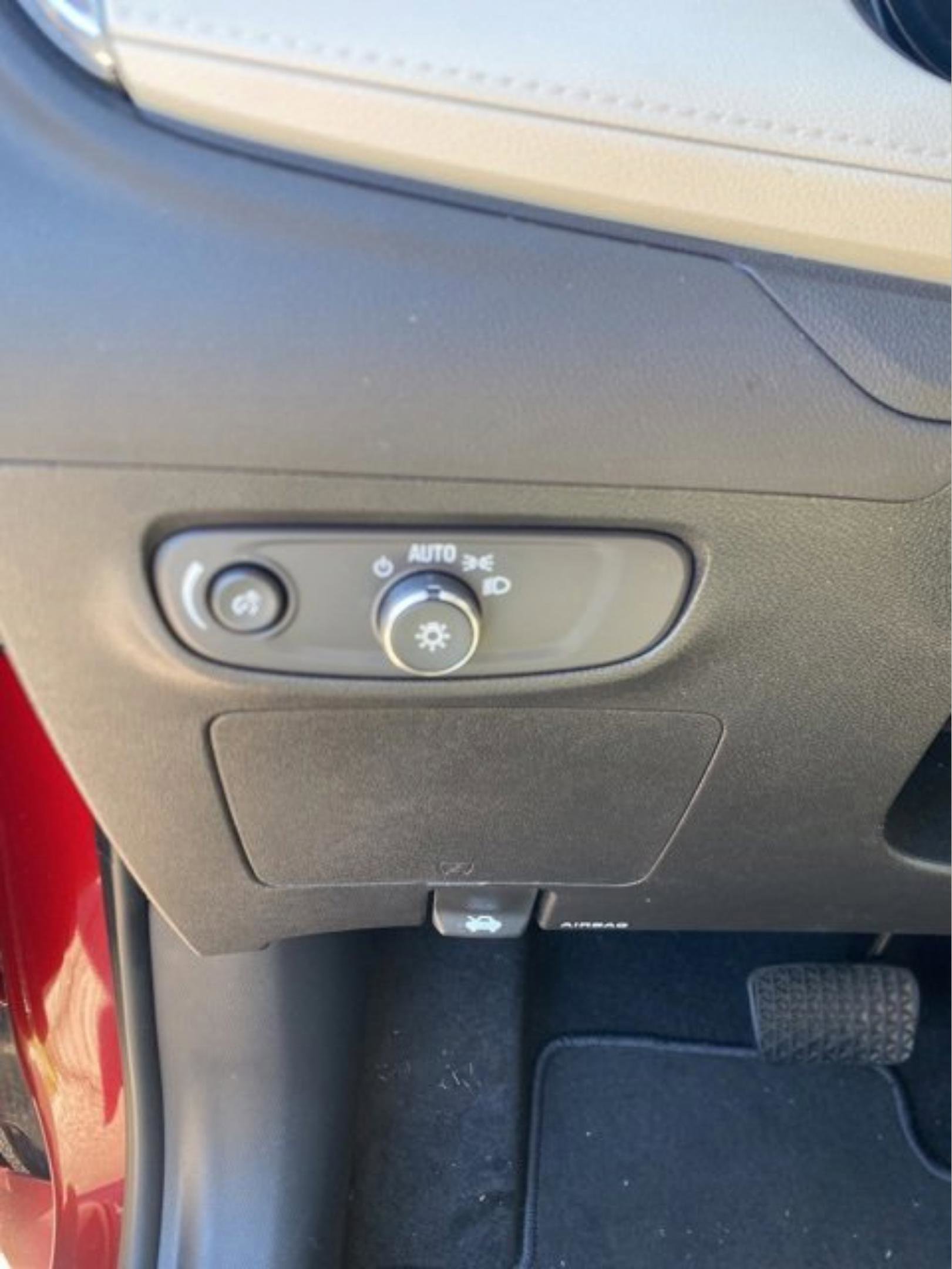 Used 2025 Buick Encore GX Avenir image 16