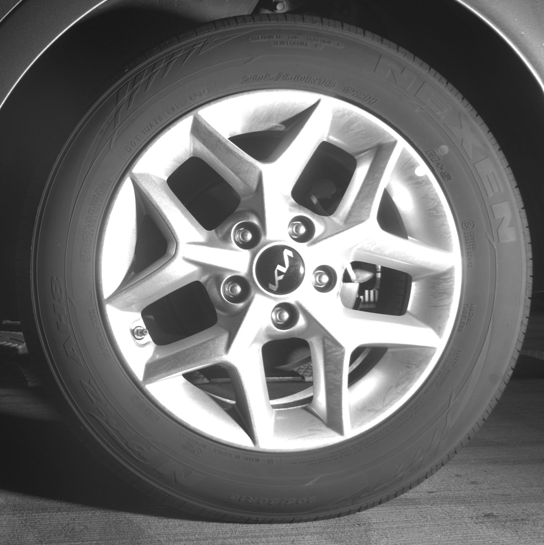 Used 2025 Kia Soul LX w/ LX Technology Package FWD image 14