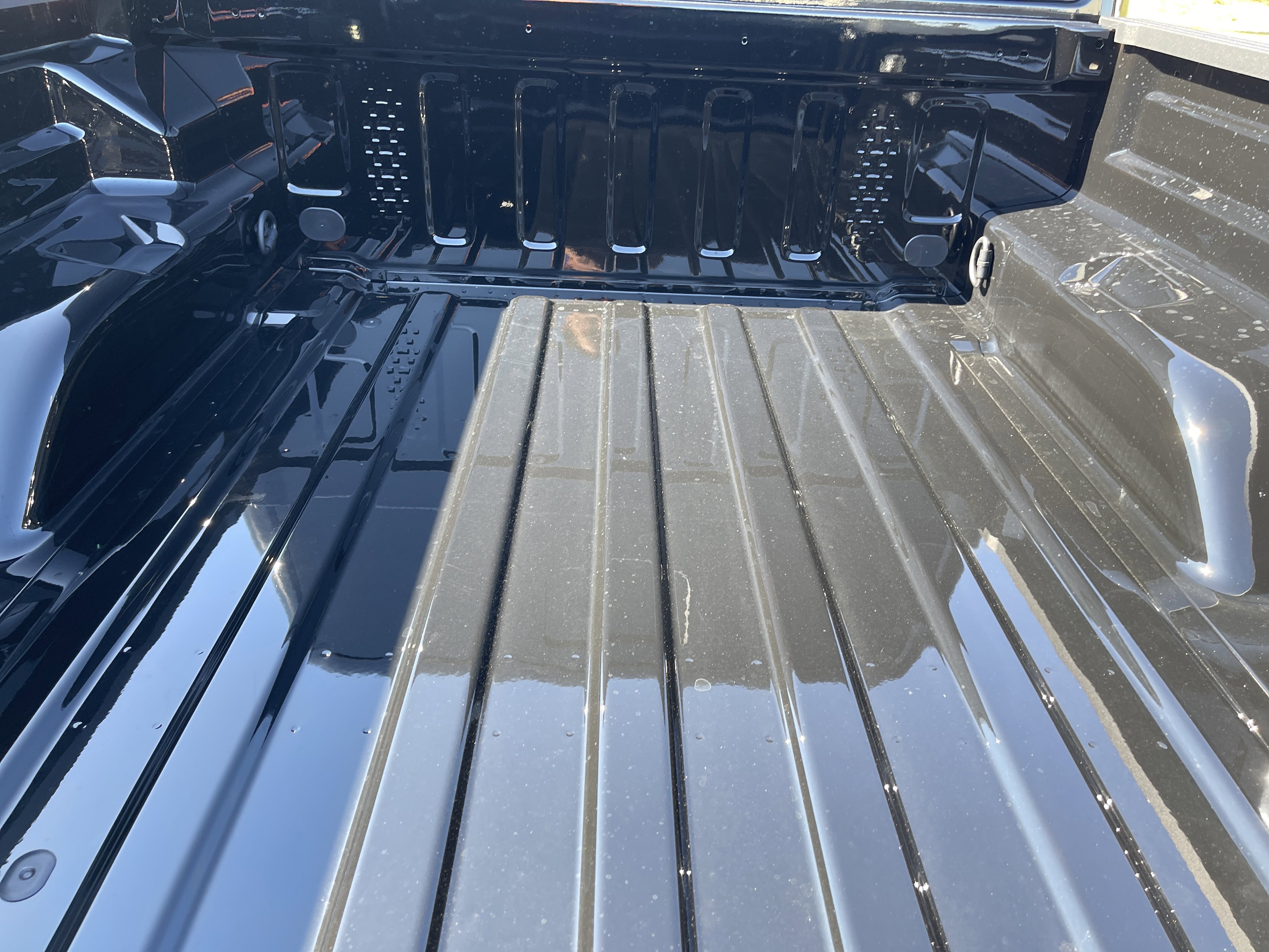New 2025 Jeep Gladiator Rubicon image 15