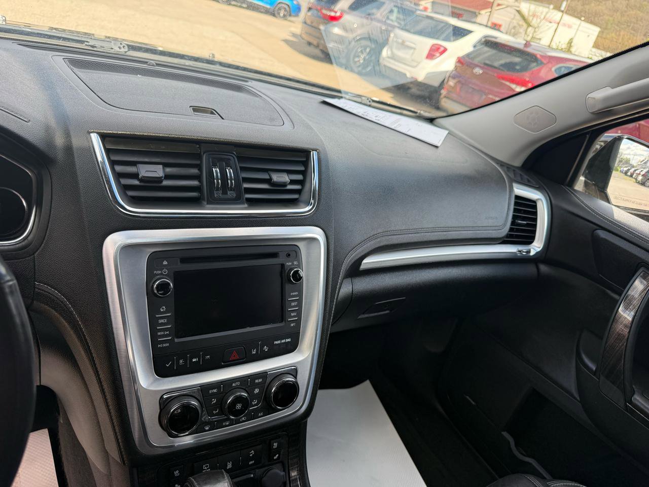 Used 2017 GMC Acadia Limited SLT AWD/4WD image 28