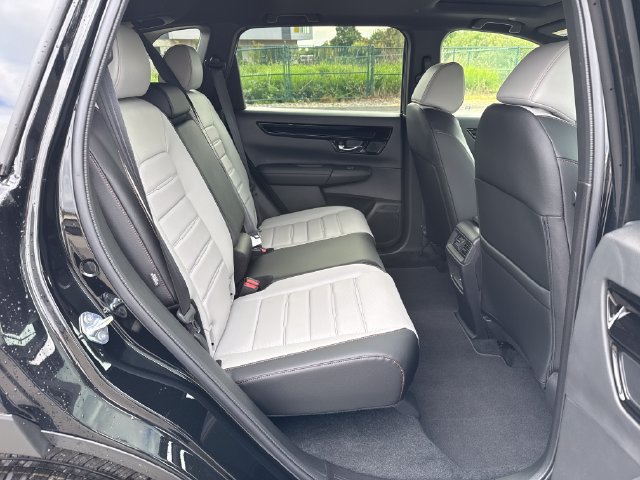 Certified 2026 Honda CR-V Sport Touring image 12