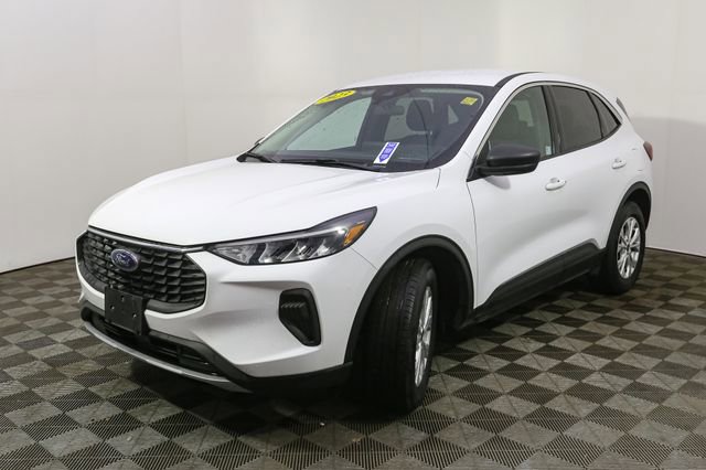 Used 2023 Ford Escape Active AWD/4WD image 5