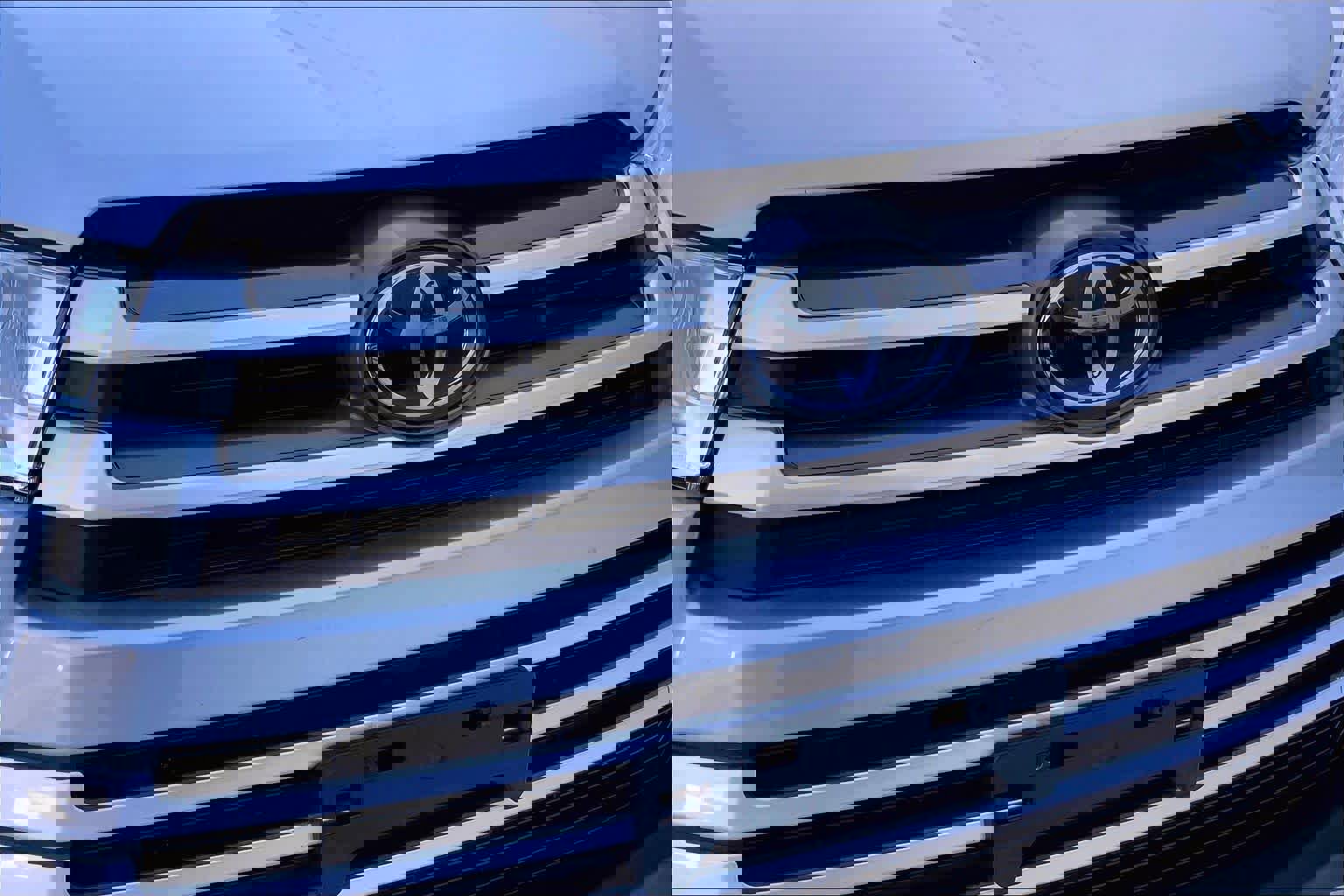 Used 2019 Toyota Highlander XLE w/ Carpet Mat Package (TMS) image 31