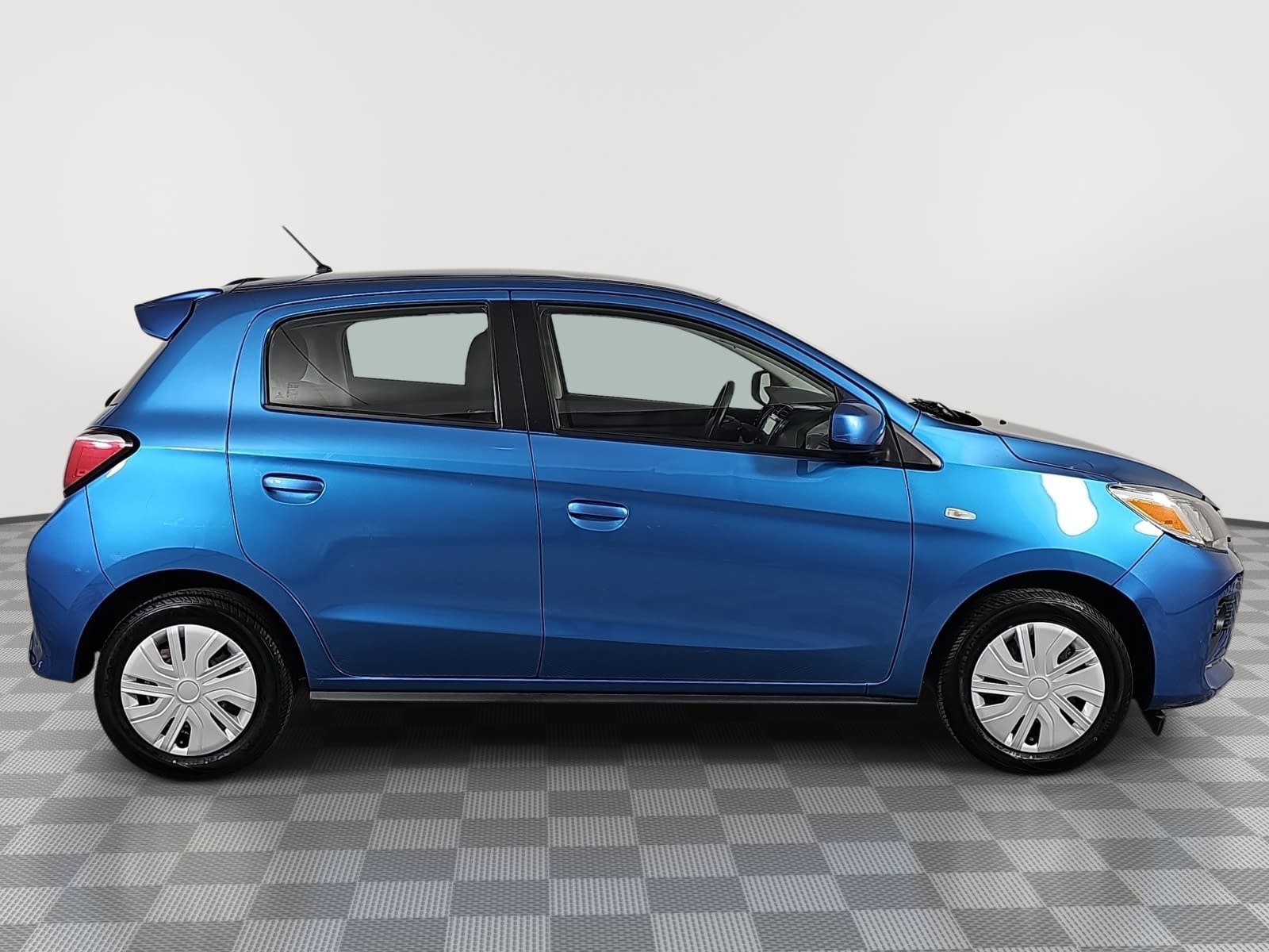 Used 2024 Mitsubishi Mirage ES FWD image 9
