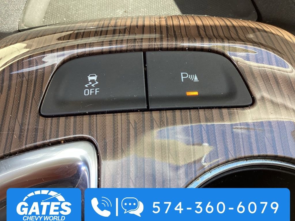 Used 2024 Chevrolet Malibu LT image 32