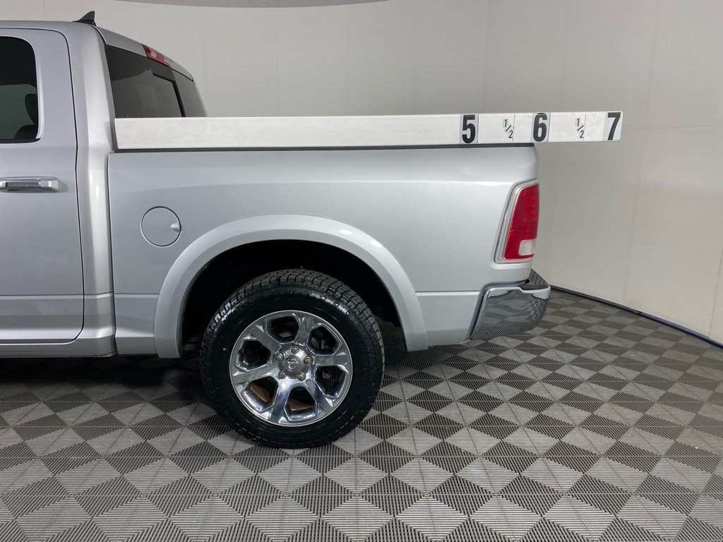 Used 2017 RAM 1500 Laramie w/ Convenience Group AWD/4WD image 9