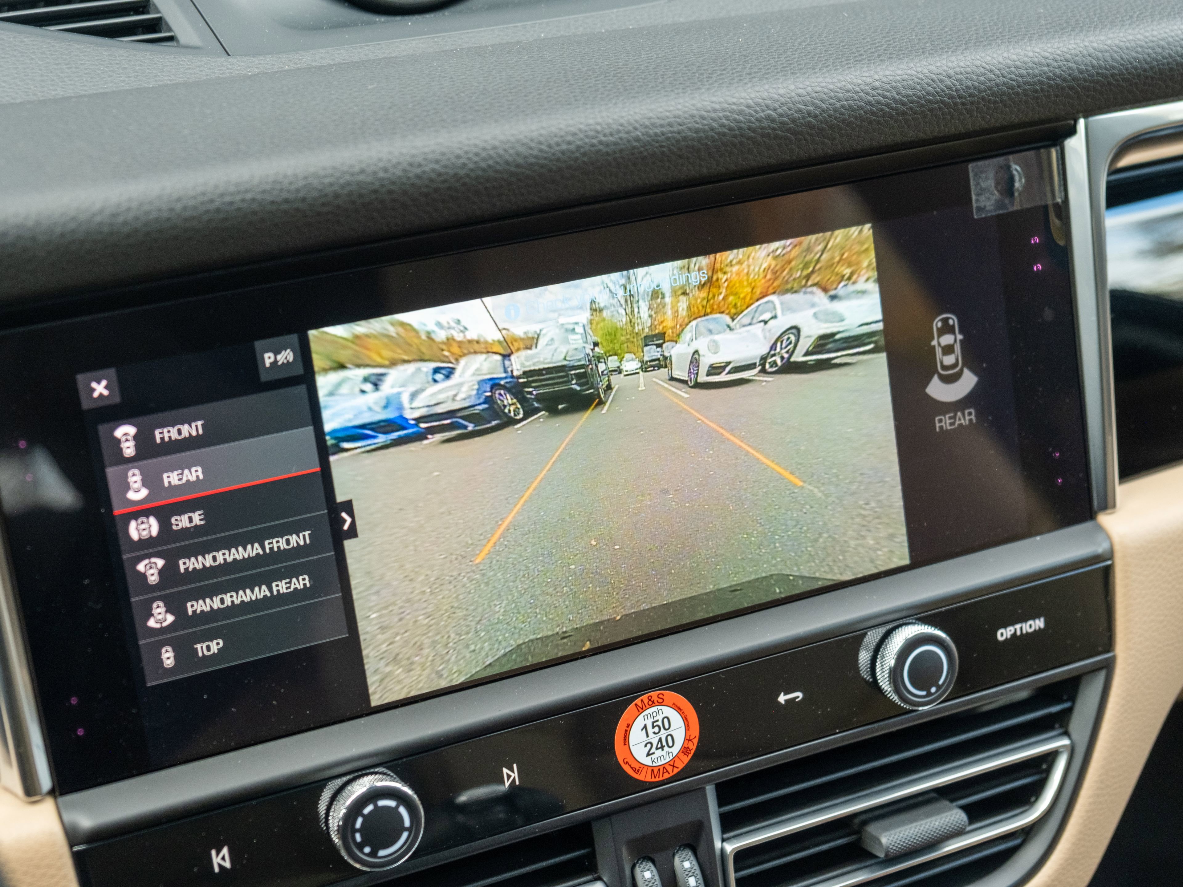 Certified 2026 Porsche Macan AWD/4WD image 28