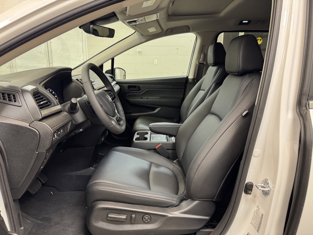 New 2026 Honda Odyssey EX-L image 12